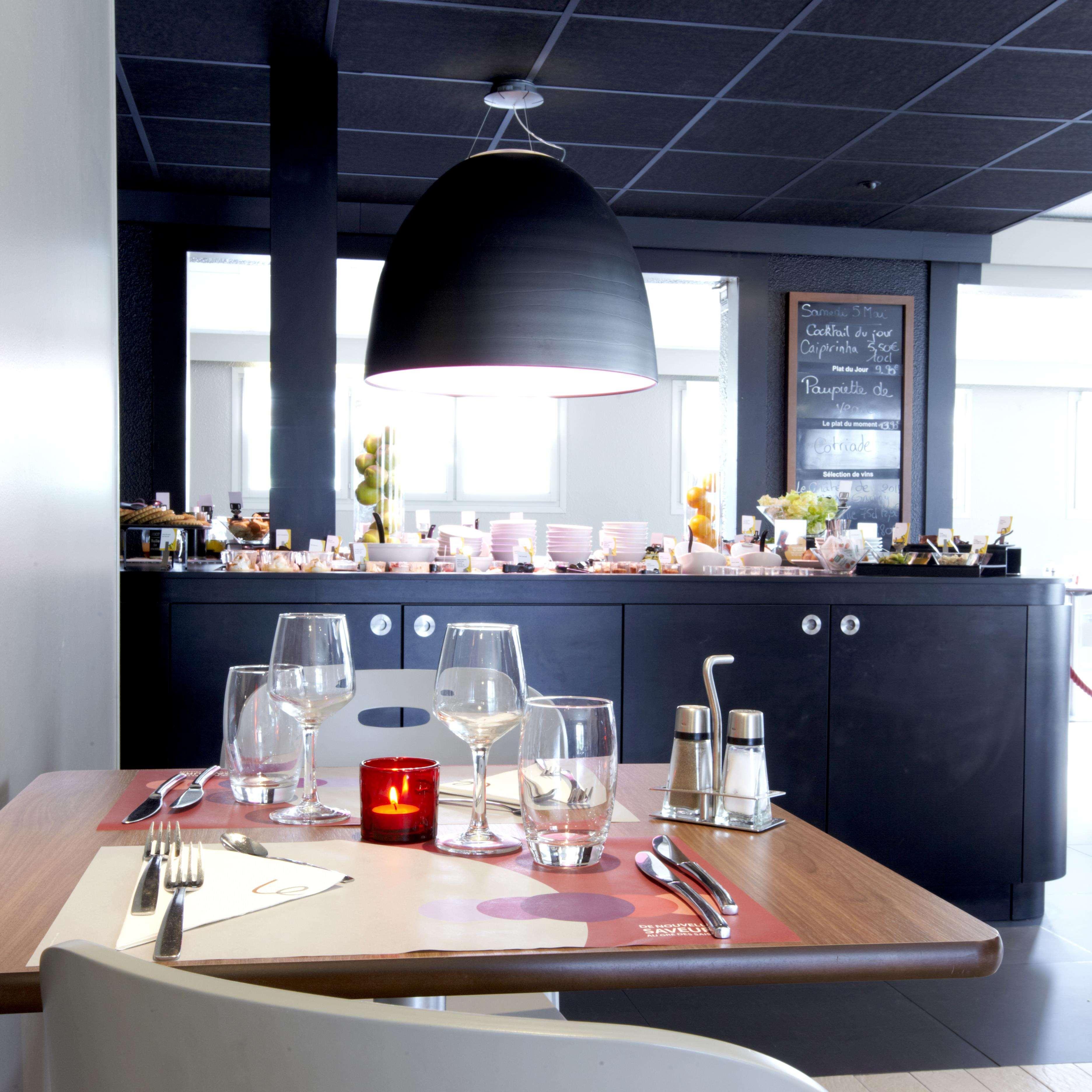 Campanile Nature - Dreux Restaurant billede